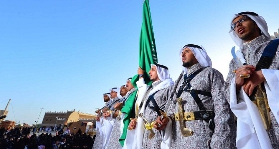 عرض مرئي للزائرات لعدة مأكولات شعبية بـ " الجنادرية "