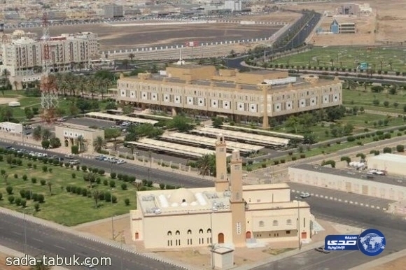 مواطن يعتدى على طبيب بعد إبلاغه بوفاة والده