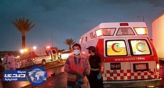 إصابة 8 مواطنين في حادث مروري مروع بالطائف