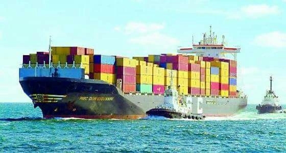 " الموانئ " تقلص مدة تفريغ الموانئ من الحاويات إلى 8 أيام
