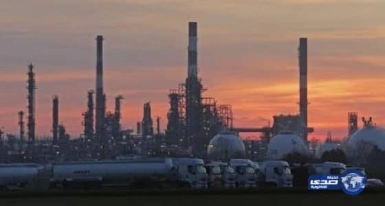 أسعار النفط تشهد ارتفاعاً رغم تزايد عقبات قرار خفض الإنتاج