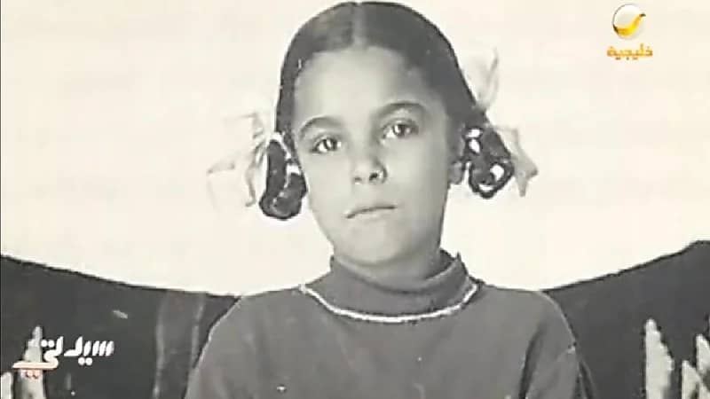 بالفيديو.. القصة الكاملة لأول سيدة تعمل في " أرامكو"