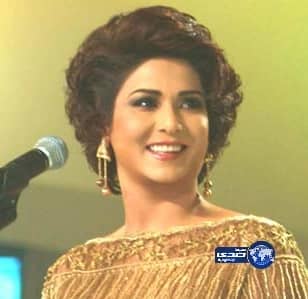 نوال الزغبي تكشف حقيقة إصابتها في عينيها