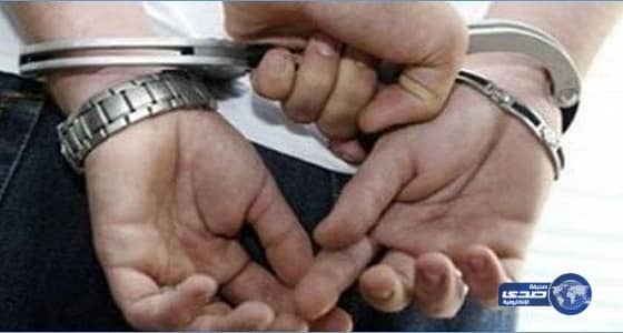 إعتقال 3 إرهابين بينهم إنتحارى فى باكستان