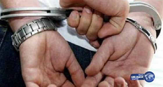 القبض علي آسيوي هدد مواطنة بنشر صورها للحصول على مبلغ مالي بالرياض