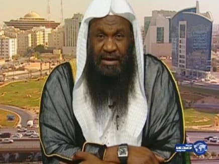 "الكلباني": في حادثة الهيئة..لو كان البريطاني عربياً هل سيكون التعامل بهذه السرعة!