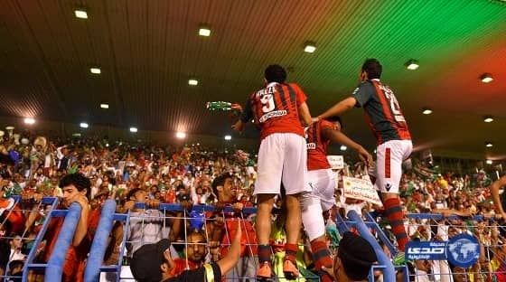 الأهلي يجدد عقد الحارثي لموسمين