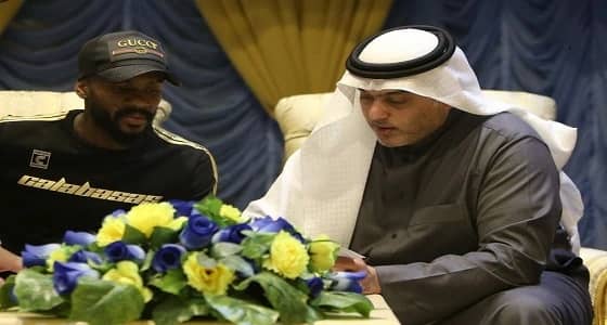 بالصور.. النصر يعلن تعاقده مع العماني سعد سهيل رسميًا