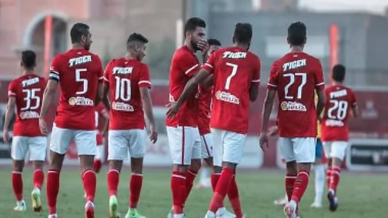 سر غياب عدد من لاعبي الأهلي المصري عن التدريبات الجماعية 