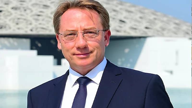 سفير فرنسا لدى المملكة يكشف قصة تعلمه اللغة العربية وسبب تفضيله التحدث بها