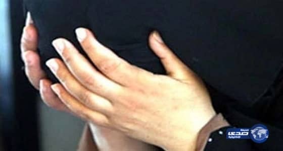 القبض على مواطنة وأبنها بتهمة استدراج النساء والنصب عليهن