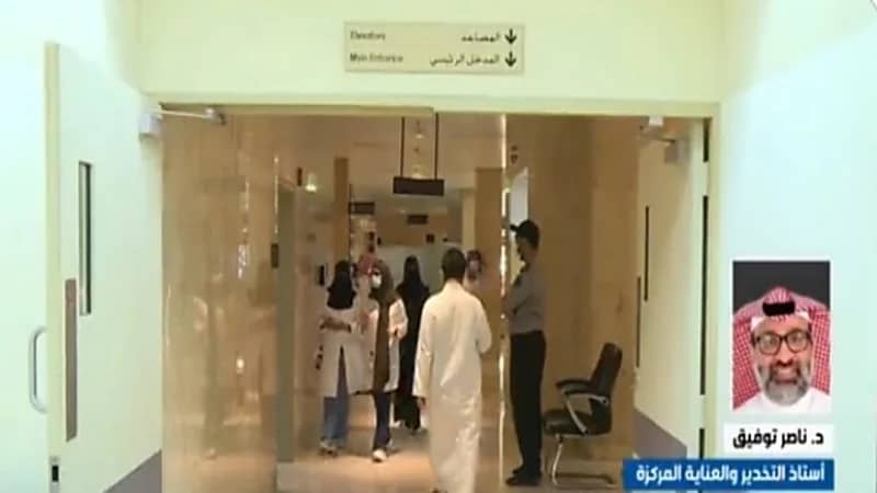 استشاري يوضح سبب عودة الحياة الطبيعية والتخلي عن اراتداء الكمامات في أوروبا "فيديو"