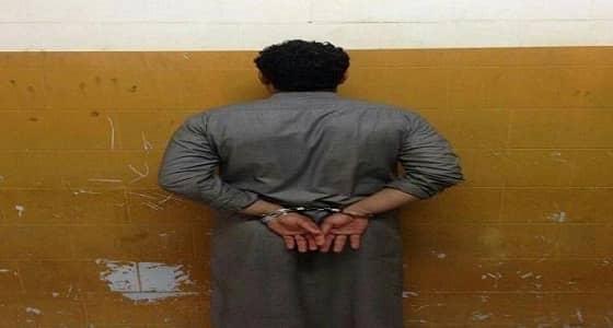 عناصر " الباسيج " تحرق هوياتها العسكرية وتعلن الانشقاق عن الملالي