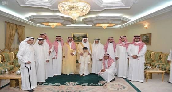صور| أمير عسير ونائبه يشرفان حفل أسرة محمد الزيد