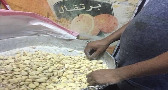 بالصور.. إغلاق 299 مطعما وإتلاف 320 كيلو من الأغذية الفاسدة بجدة