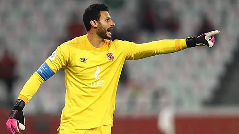 القادسية يفاوض حارس الأهلي المصري