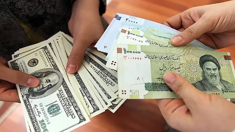 العملة الإيرانية تسجل انخفاضا قياسيا جديدا