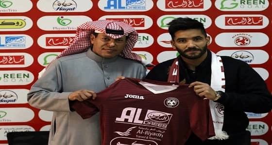 بالفيديو.. صالح جمعة: سعيد بتواجدي في دوري قوي كالدوري السعودي