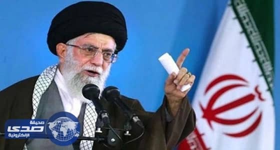 خامنئي : سنرد على الاحتجاجات بالعنف والقوة