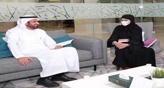 بالفيديو.. وزير الصحة يلتقي " قاهرة السرطان "