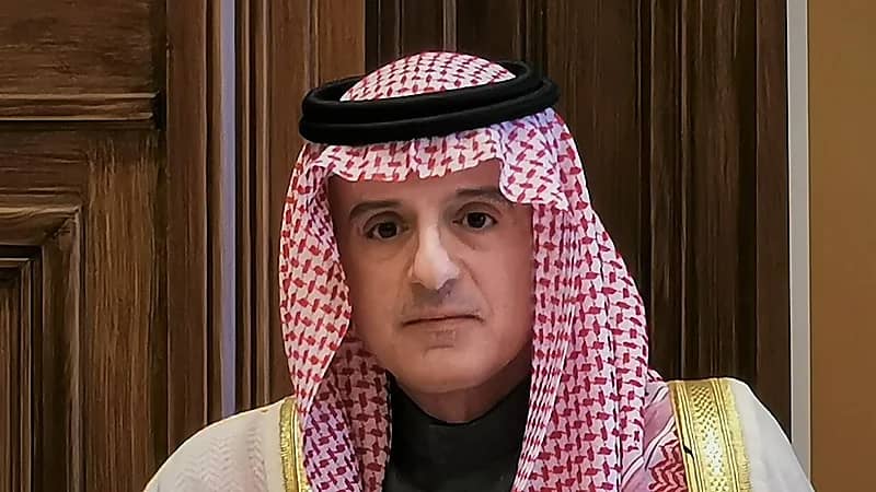 الجبير يصل باكستان مع تصاعد التوترات بشأن كشمير