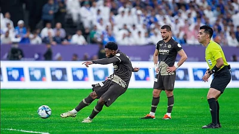 عودة طارق حامد وأنتوليتش إلى التشكيل الأساسي بضمك أمام النصر