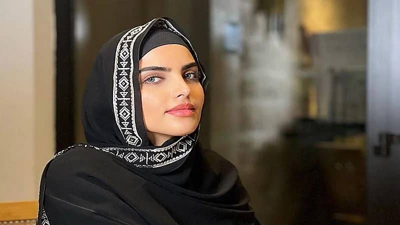 سارة الودعاني تشتكي من عصبية زوجها