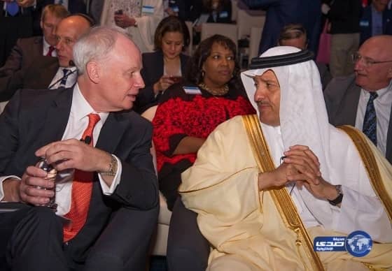 بالصور.. " مدارس الرياض " تكرم أبطال الحد الجنوبي في احتفالها باليوم الوطني