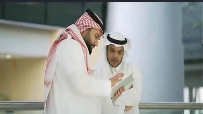شاهد.. قصة زجاجة المياه التي ظهرت بحوزة حارس منتخب مصر أثناء ركلات الترجيح 