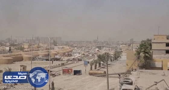 بدء خروج مسلحي " داعش " من الرقة