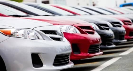 مخالفة شركتين سيارات ومنع دخول 15 طرازا جديدا للمملكة