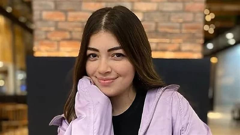 ابنة أحمد زاهر تتحدى والدها في "هزر فزر مع لولي"