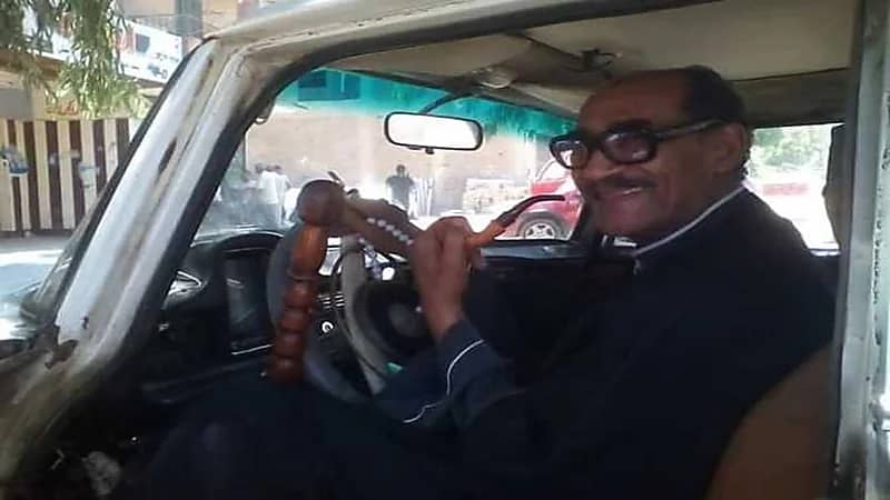 الموت يغيب شبيه السادات بعد صراع مع المرض 