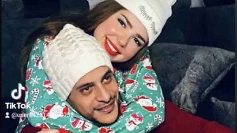 بلوجر مصرية تعلن وفاة زوجها بعد ساعات من نشر صورهما برأس السنة
