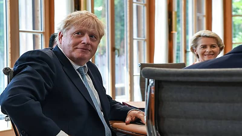 رئيس الوزراء البريطاني: لو كان بوتين امرأة لما وقعت الحرب