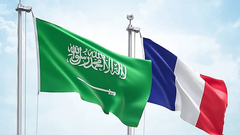 السفارة الفرنسية في الرياض: توقف إصدار التأشيرات في المملكة