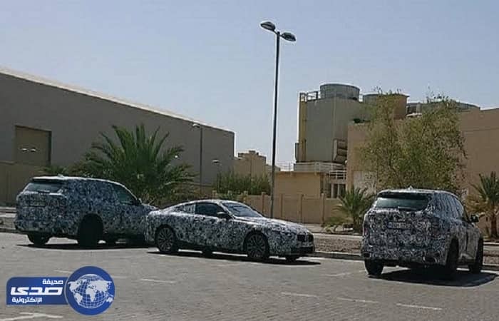 بالصور..رولز رويس كولينان وبي إم دبليو الفئة الثامنة و X5 يرصدون أثناء اختبارهم في الامارات