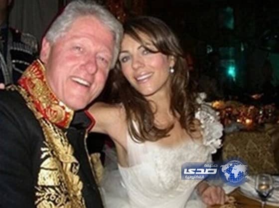 كلينتون.. أقام علاقة سرية مع عارضة بريطانية وأجبر صديقها على التخلي عنها