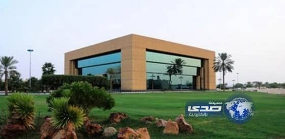 بلدية عنيزة تبدأ الأسبوع القادم بإزالة السيارات التالفة في المحافظة