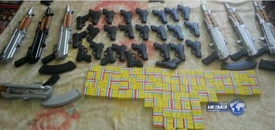 إحباط تهريب 106 بلاطة حشيش و2325 طلقة حية