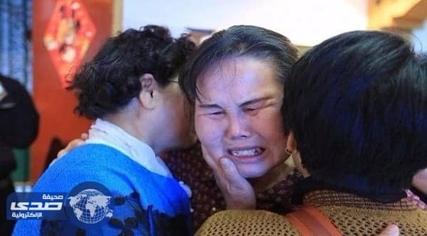 بالصور.. صينية تلتقي شقيقتيها بعد فرق استمر لعقود