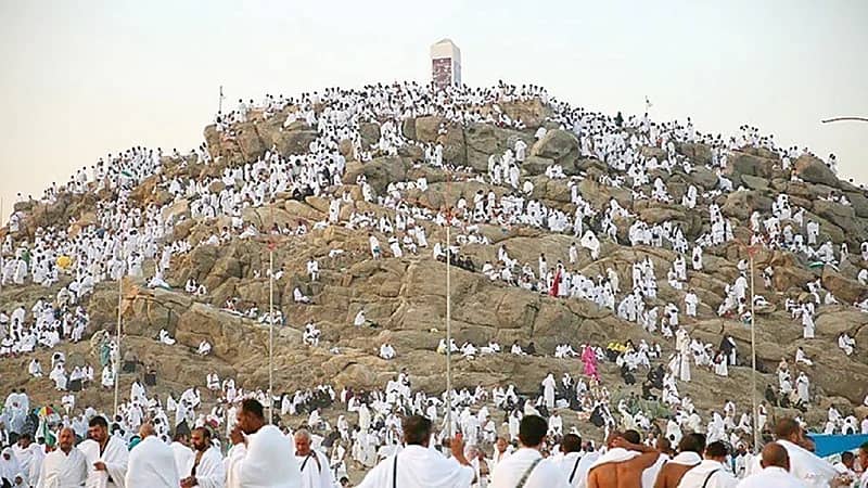 ثبوت رؤية هلال ذي الحجة والثلاثاء بعد القادم الوقوف بعرفات