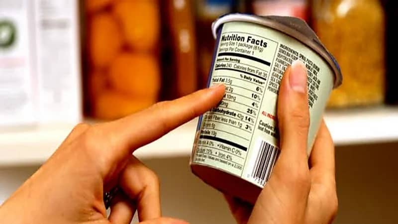 إشارات تؤكد فساد المواد الغذائية المعبأة