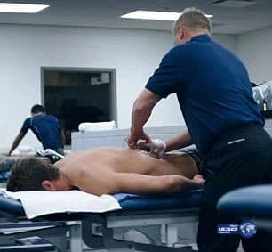 " ديلي ميل " رياضيى البعثة الأوليمبية الأمريكية يستخدمون ال "حجامة "