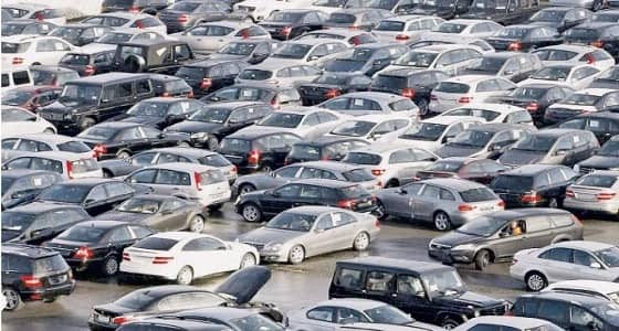 الزكاة والدخل تقر تطبيق ضريبة على جميع السيارات