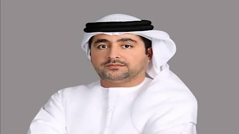 كاتب: يجب إعادة النظر في إلزامية الرجل بنفقات الزواج