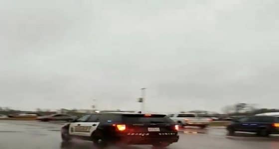 بالصور.. إصابة شخصين ومقتل المهاجم في إطلاق نار قرب واشنطن