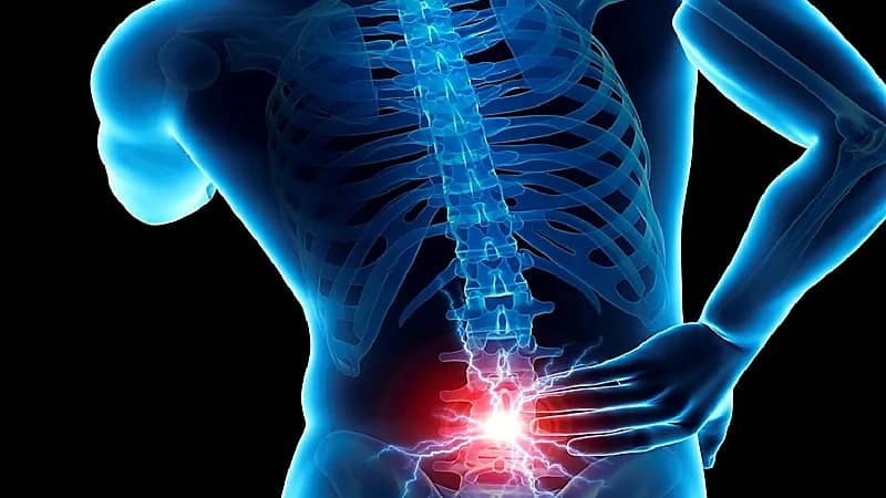 أخصائي : تمارين المقامة هي أساس لمعالجة الكثير من الآلام الجسدية (فيديو)