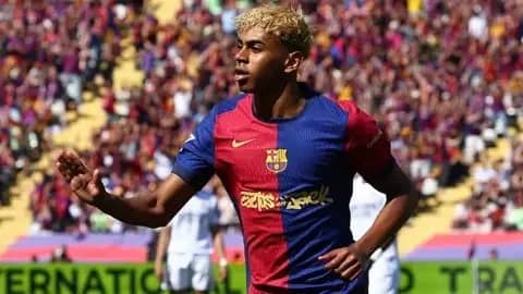 أزمة قانونية تُلاحق لامين يامال بسبب احتفال غير لائق في عيد ميلاده