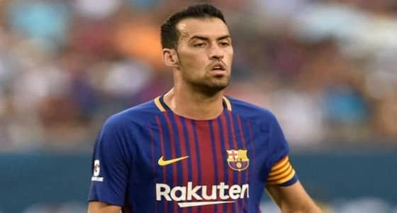 بوسكيتس يعادى مواقع التواصل الاجتماعي